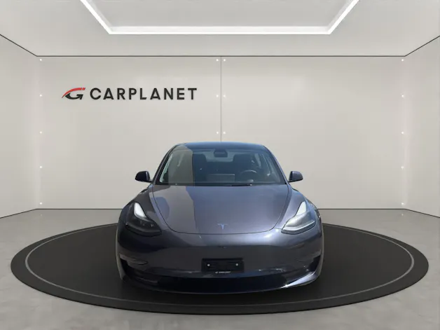 Tesla Model 3 Long Range D