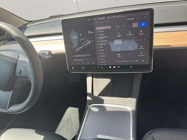 Tesla Model 3 Long Range D