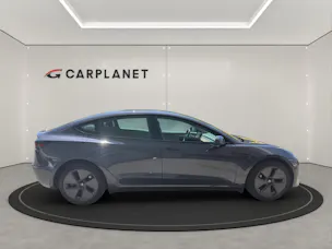 Tesla Model 3 Long Range D
