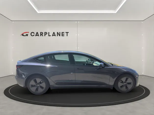Tesla Model 3 Long Range D