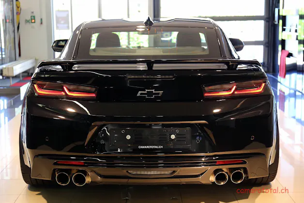 Chevrolet Camaro 6.2 V8 2SS