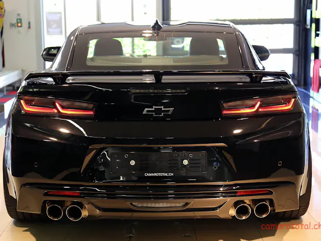 Chevrolet Camaro 6.2 V8 2SS