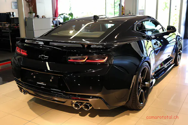 Chevrolet Camaro 6.2 V8 2SS