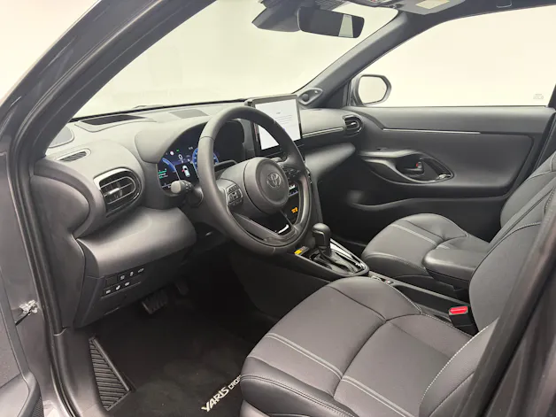 Toyota Yaris Cross 1.5 VVT-i HSD Premium AWD-i