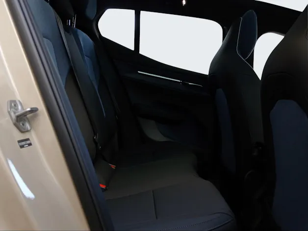 Volvo EX30 CC E60 Twin Performance AWD