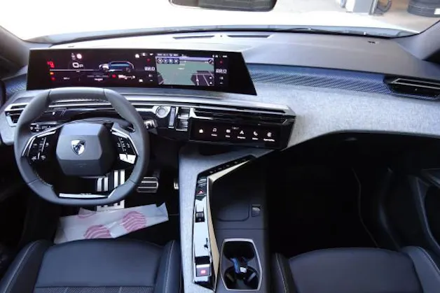 Peugeot 5008 145 e-DCS6 GT