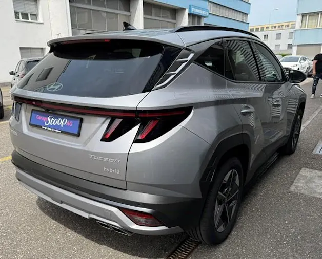 Hyundai Tucson 1.6 T-GDi HEV Amplia 4WD