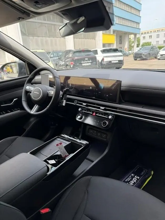 Hyundai Tucson 1.6 T-GDi HEV Amplia 4WD