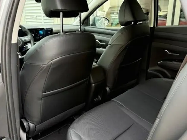 Hyundai Tucson 1.6 T-GDi HEV Amplia 4WD