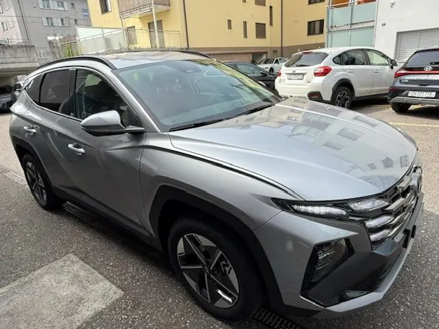 Hyundai Tucson 1.6 T-GDi HEV Amplia 4WD