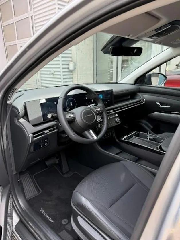 Hyundai Tucson 1.6 T-GDi HEV Amplia 4WD