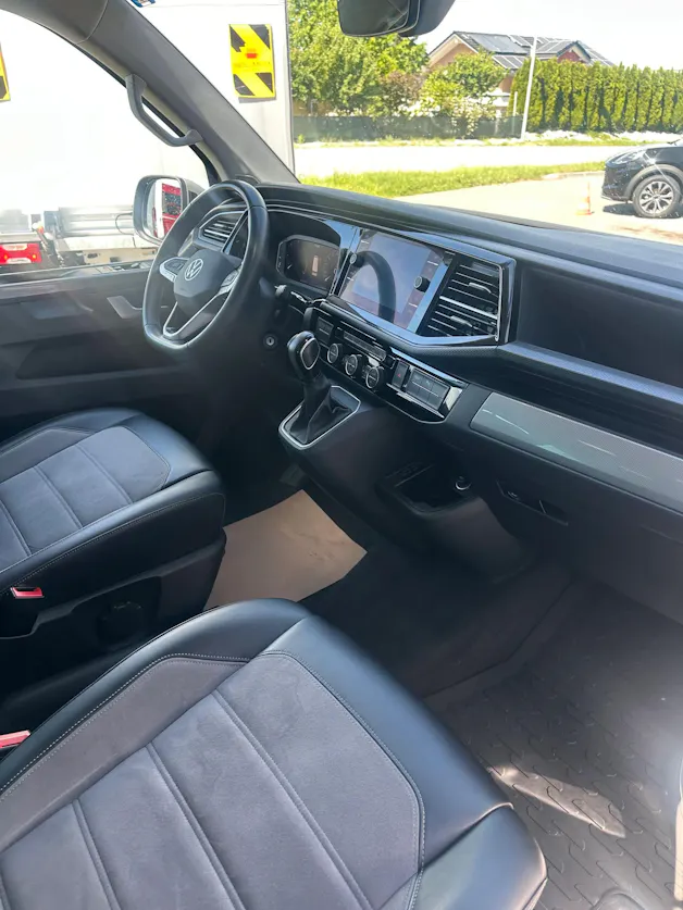 VW T6.1 Multivan 2.0 TDI 204 Generation SIX DSG