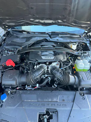 Ford Mustang Coupé 5.0 V8 Dark Hors
