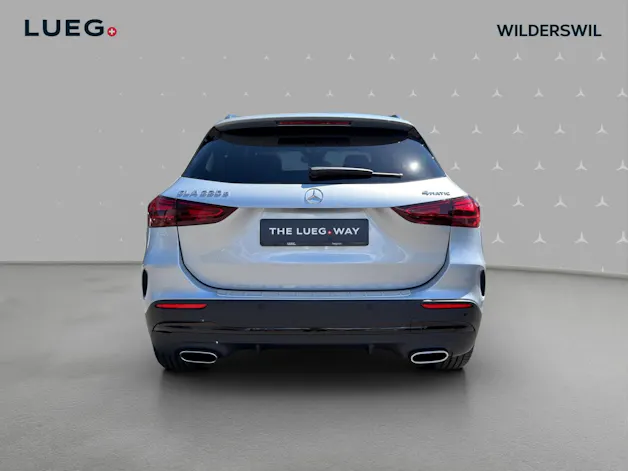 Mercedes-Benz GLA 220d 4Matic 8G-DCTSwiss Star