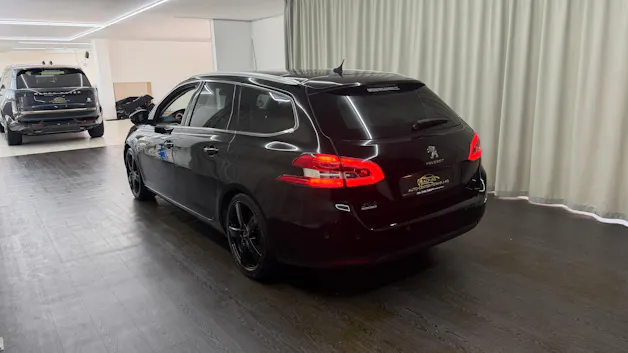 Peugeot 308 SW 1.2 THP Allure Automatic