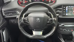 Peugeot 308 SW 1.2 THP Allure Automatic