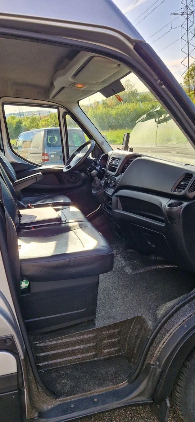 Iveco 35 S 17 V