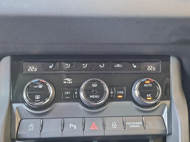 Škoda Karoq 2.0 TDI CR Clever 4x4 DSG