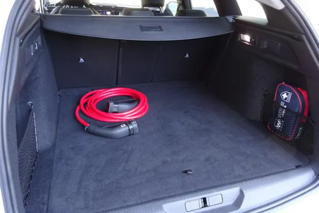 Peugeot 308 e SW Allure 54kWh