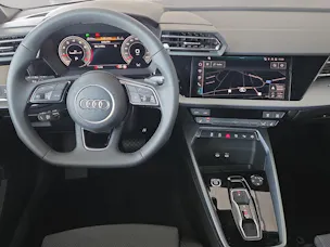 Audi A3 Sportback 35 TFSI S line Attraction S-tronic