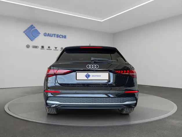 Audi A3 Sportback 35 TFSI S line Attraction S-tronic