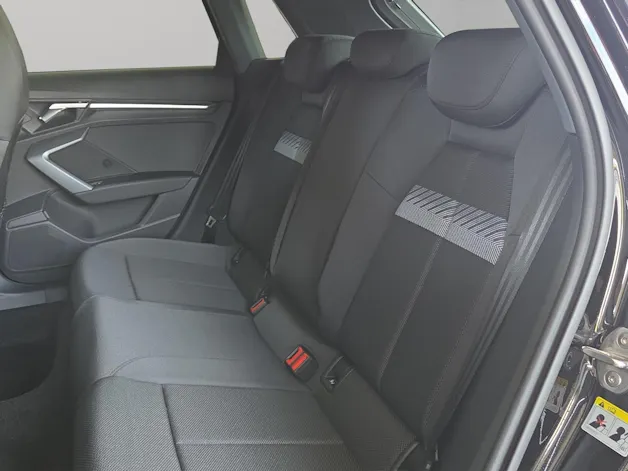 Audi A3 Sportback 35 TFSI S line Attraction S-tronic