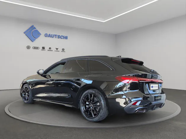 Audi A5 Avant e-hybrid quattro Attraction 220 kW S tronic