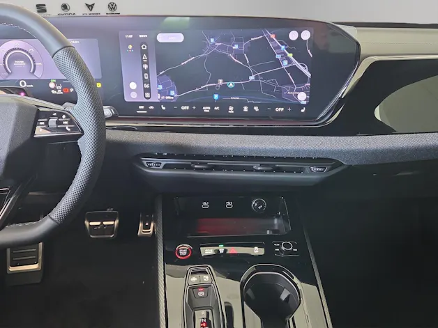 Audi A5 Avant e-hybrid quattro Attraction 220 kW S tronic
