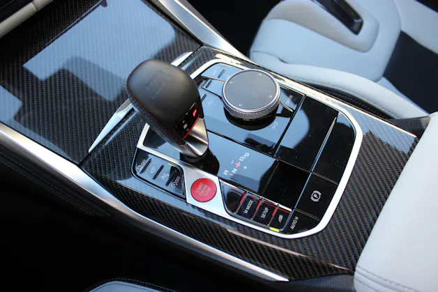 BMW M3 Touring xDrive Competition M CARBON EXTERIEURPAKET Sonderlackierung*DARK EMERALD GREEN METALLIC*