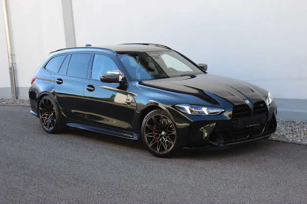 BMW M3 Touring xDrive Competition M CARBON EXTERIEURPAKET Sonderlackierung*DARK EMERALD GREEN METALLIC*