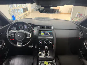 Jaguar E-Pace 2.0d D180 First Edition AWD Automatik