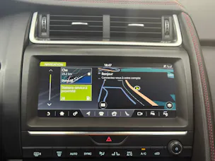 Jaguar E-Pace 2.0d D180 First Edition AWD Automatik