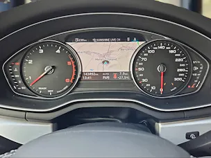 Audi A4 Avant 50 TDI S line quattro tiptronic Mythosschwarz Metallic