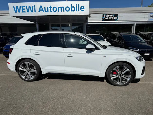 Audi Q5 55 TFSI e PHEV S line quattro S-tronic