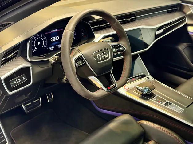 Audi RS6 Avant 4.0 TFSI V8 quattro