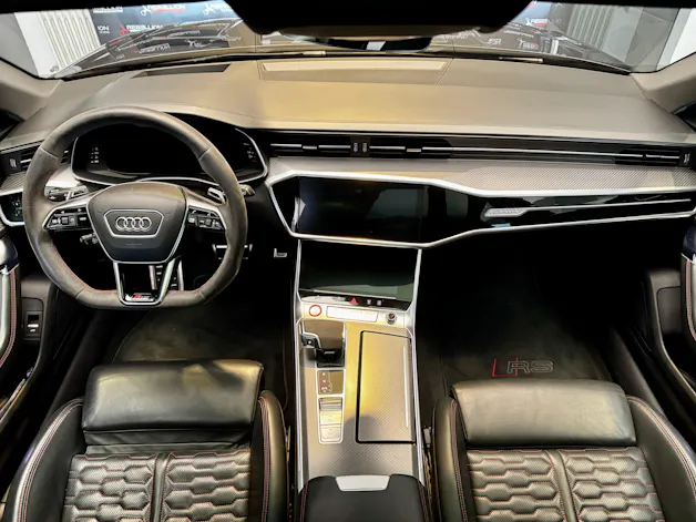 Audi RS6 Avant 4.0 TFSI V8 quattro