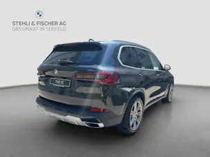 BMW X5 xDrive 48V 40d xLine Steptronic