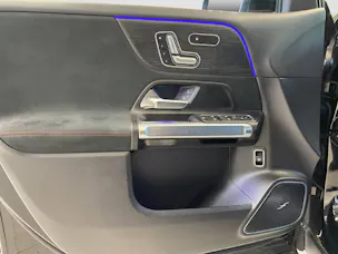 Mercedes-Benz GLB 35 AMG 4MATIC