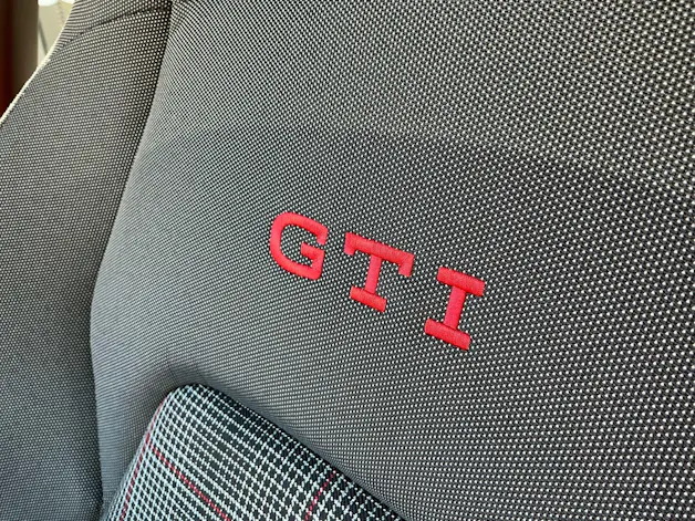 VW Golf GTI DSG 2.0 TSI FACELIFT *** TRAUM IN MONDSTEINGRAU ***