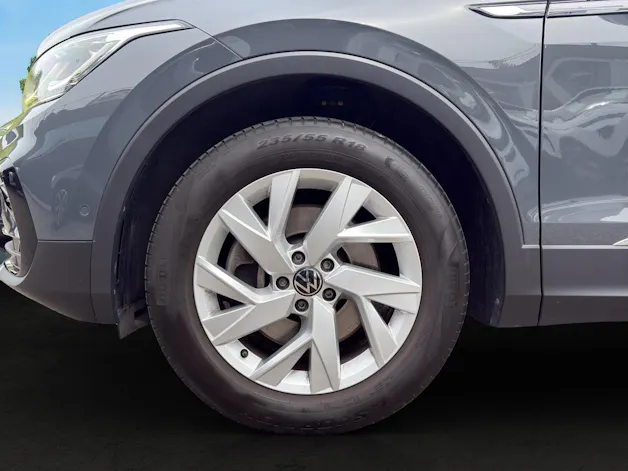 VW Tiguan 2.0TSI Elegance 4Motion DSG