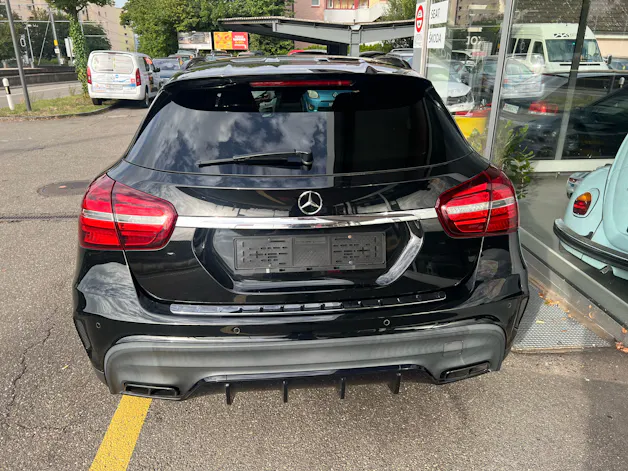 MERCEDES-BENZ GLA 45 AMG Yellow Night Edition 4Matic 7G-DCT