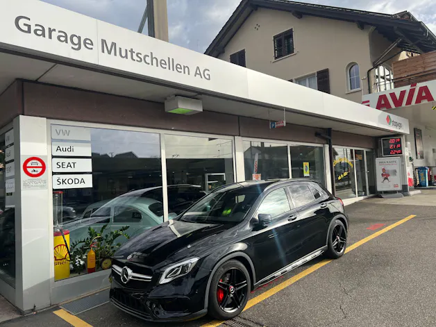 MERCEDES-BENZ GLA 45 AMG Yellow Night Edition 4Matic 7G-DCT