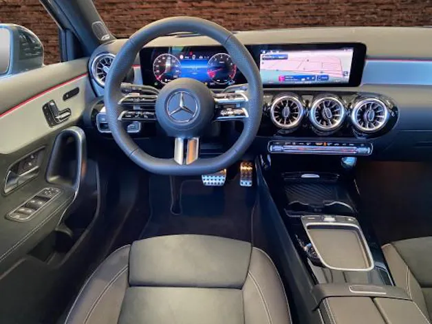 Mercedes-Benz A 250 4Matic 8G-DCT