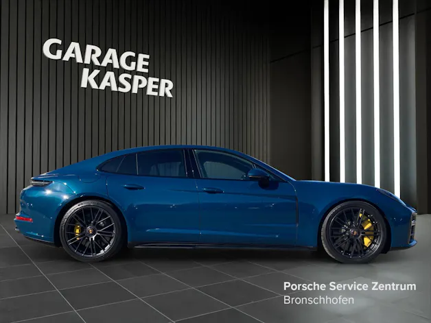 Porsche Panamera GTS