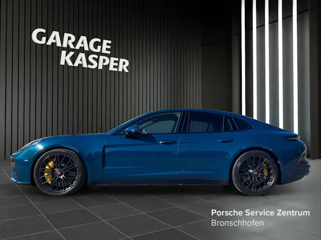 Porsche Panamera GTS