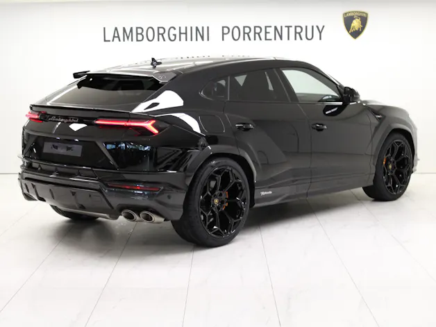 Lamborghini Urus Performante