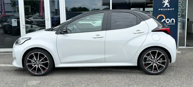 Toyota Yaris 1.5 GR Sport e-CVT