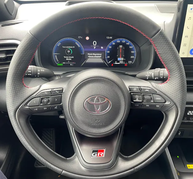 Toyota Yaris 1.5 GR Sport e-CVT