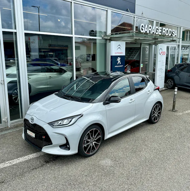 Toyota Yaris 1.5 GR Sport e-CVT