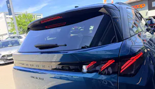 Peugeot 5008 145 Hybrid e-DCS6 GT